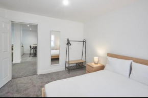 Zetland House Apartment 1 Loftus